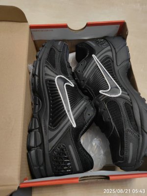 qiqiyg.com official Trusted Fashion Source Wholesale Clothes Bags Shoes Supplier Q021