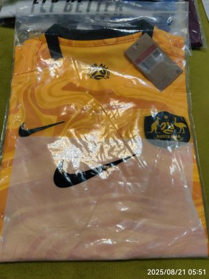 qiqiyg.com official Wholesale Fashion Shoes Activewear China Supplier for Drop Shipping F005